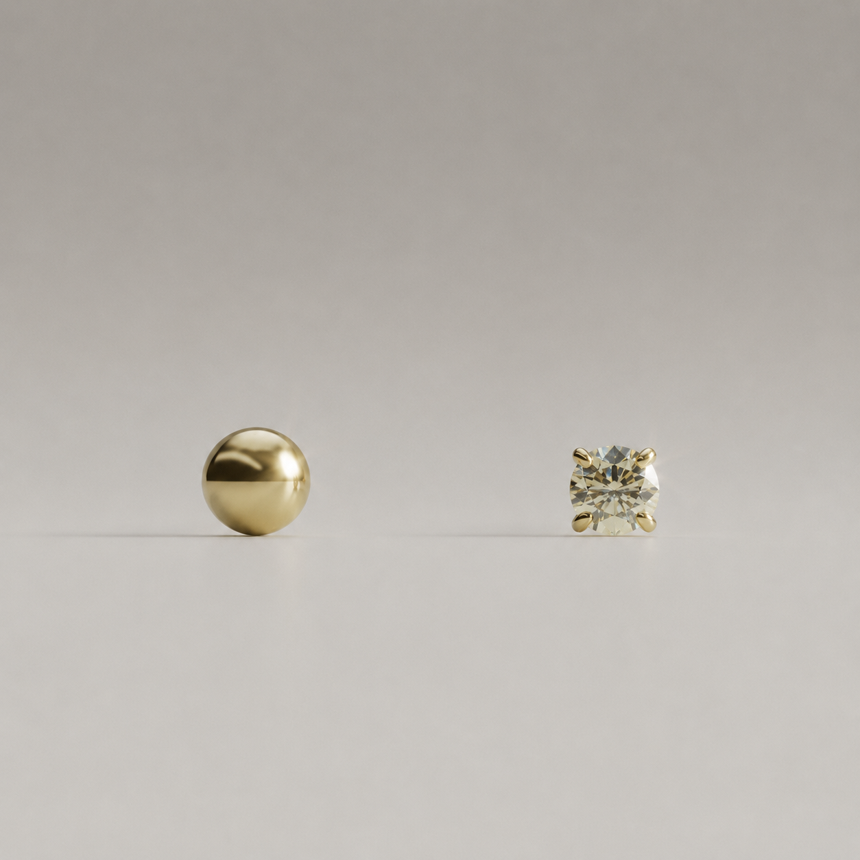 アシンメトリー（ボールピアス×一粒ピアス・シャンパン）
